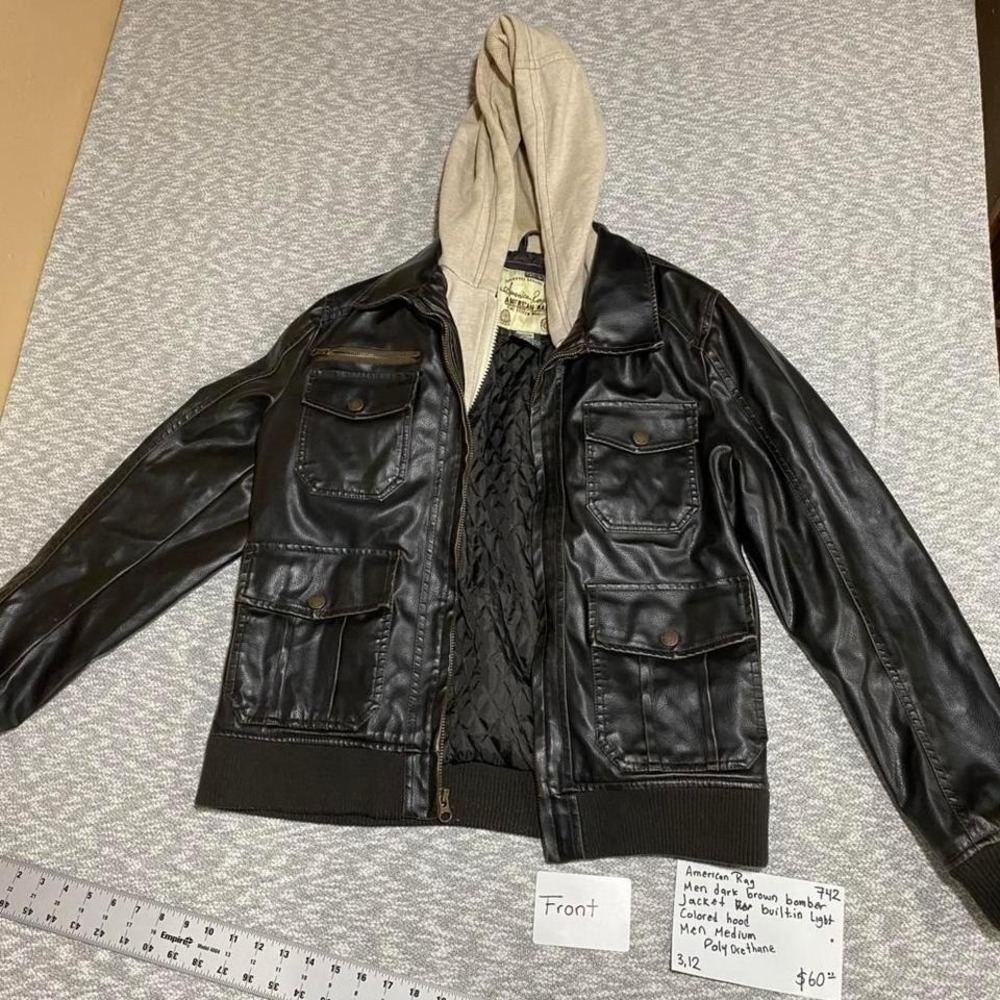 American Rag brown jacket Men Size Medium.  Build  in Light colored hood.SKU742